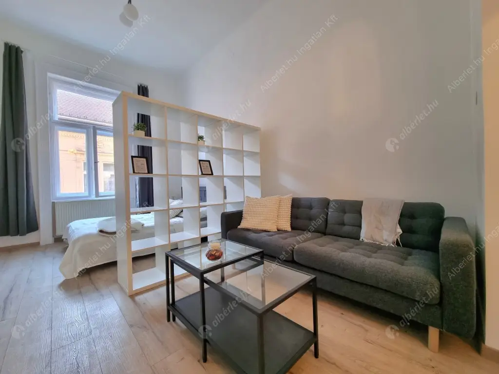 Kiadó albérlet 240000 Ft/hó áron: Budapest, VI. kerület  Szív utca. Mérete: 45 nm, 2 szobás | Alberlet.hu - 6584423