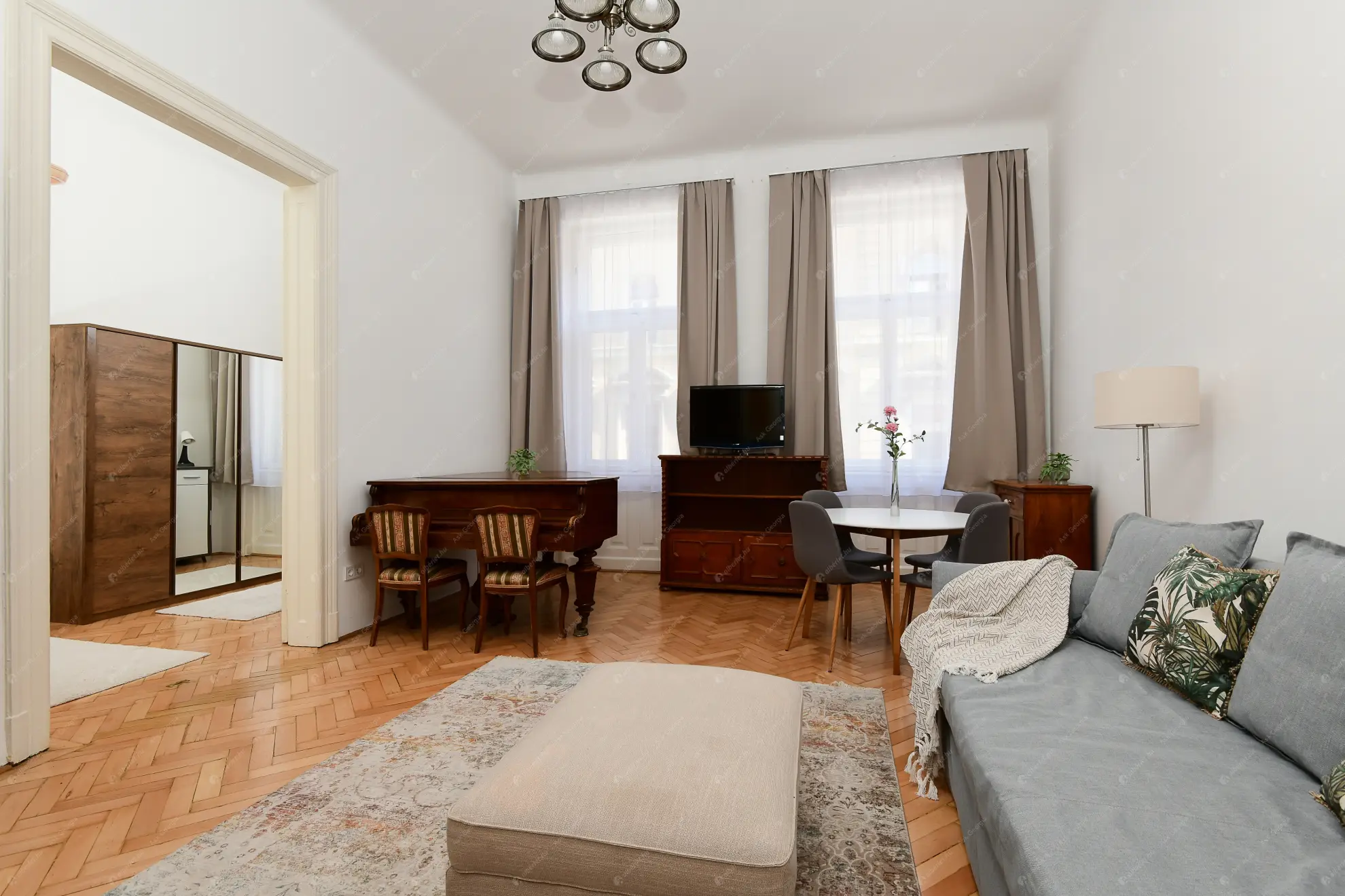 Kiadó albérlet 270000 Ft/hó áron: Budapest, VI. kerület  Szív utca. Mérete: 65 nm, 2 szobás | Alberlet.hu - 6575543