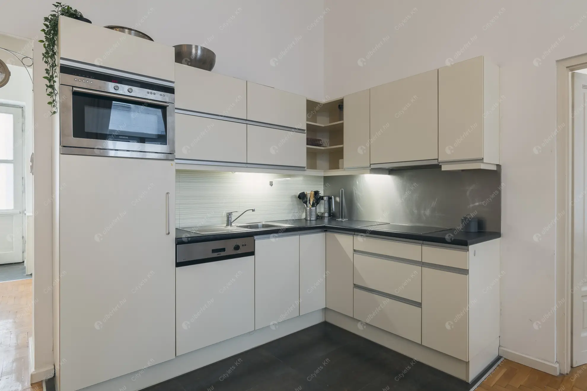 Kiadó albérlet 320000 Ft/hó áron: Budapest, VI. kerület  Szív utca. Mérete: 65 nm, 3 szobás | Alberlet.hu - 6601586