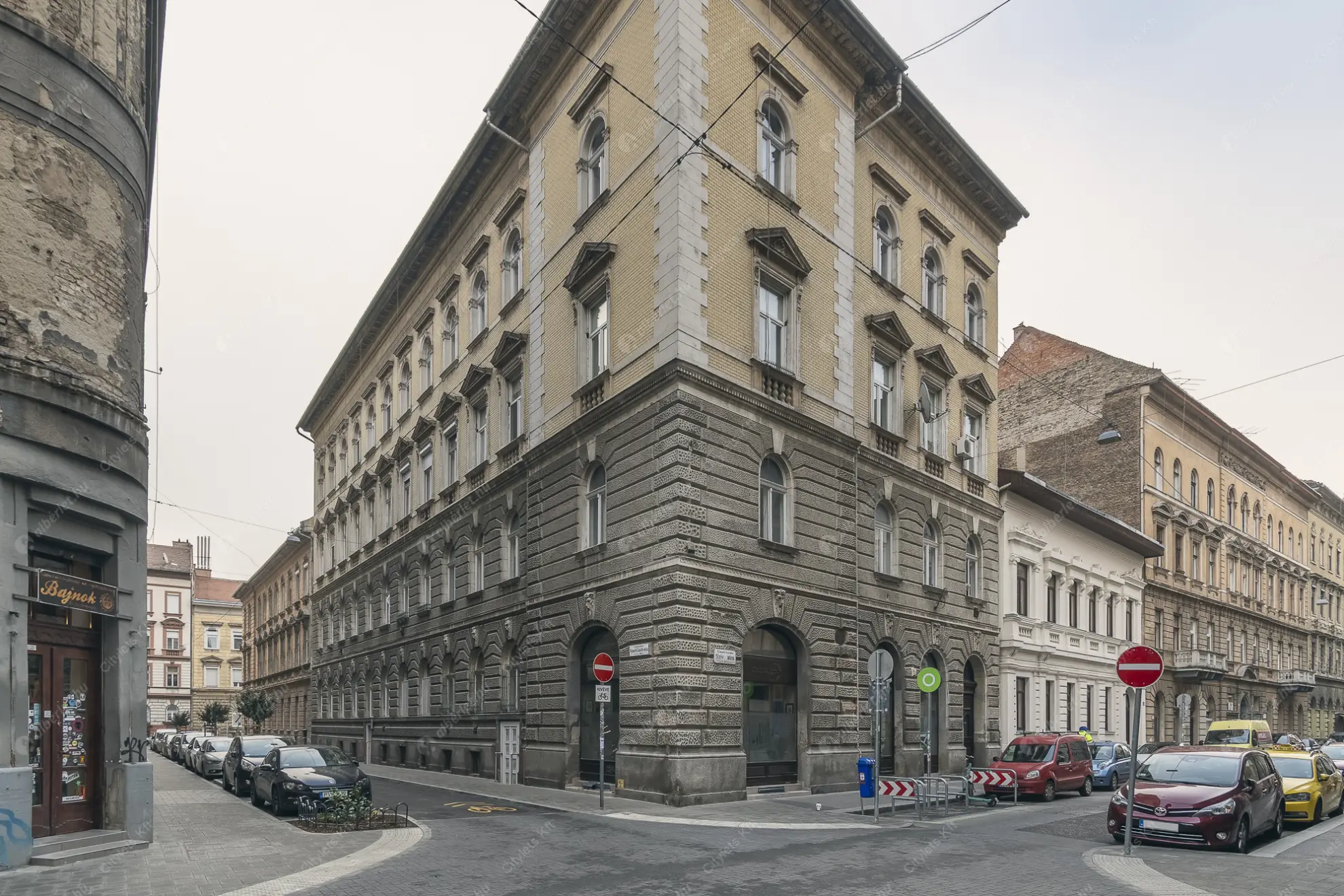 Kiadó albérlet 320000 Ft/hó áron: Budapest, VI. kerület  Szív utca. Mérete: 65 nm, 3 szobás | Alberlet.hu - 6601592