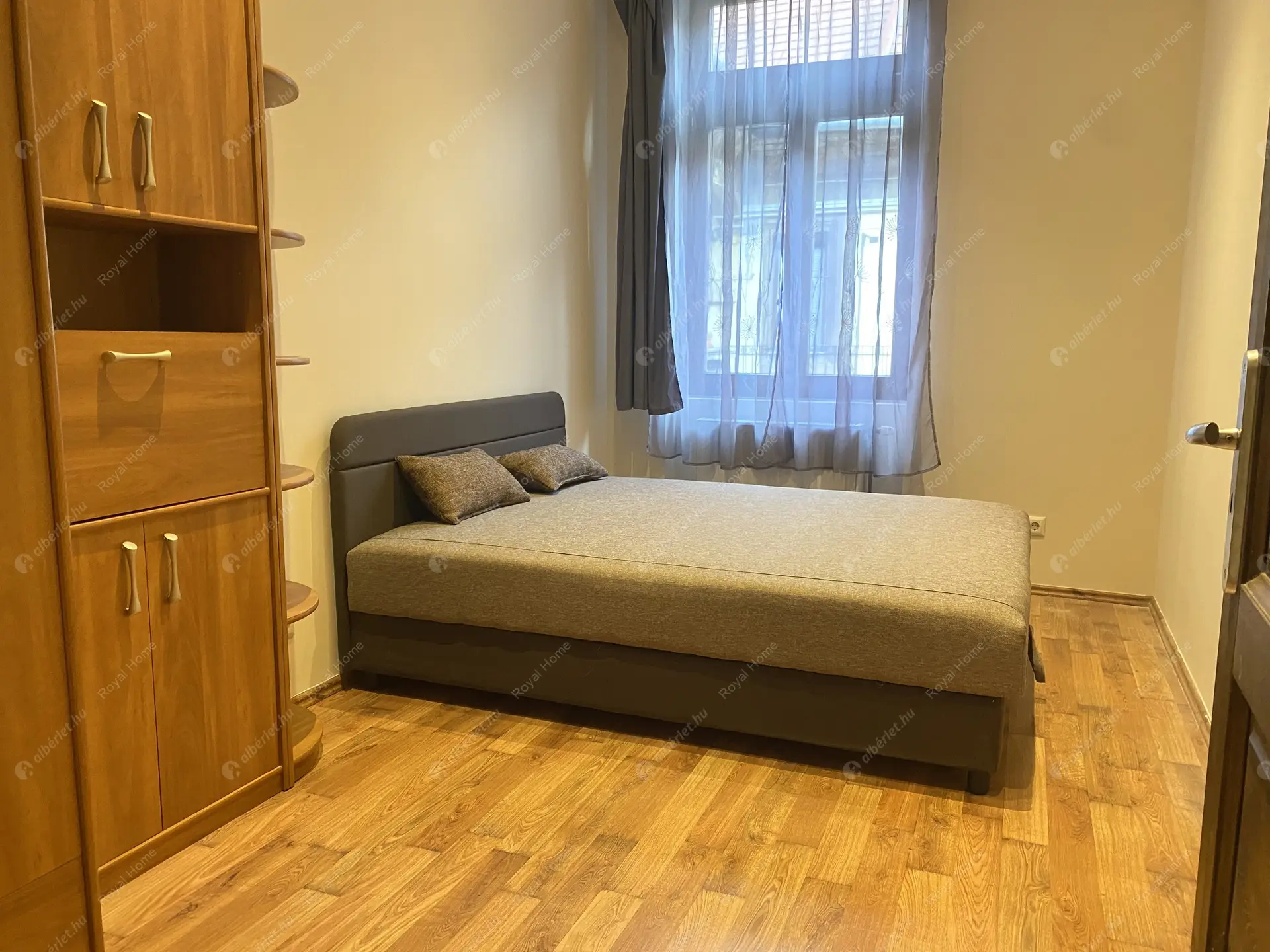 Kiadó albérlet 299000 Ft/hó áron: Budapest, VI. kerület  Szív utca. Mérete: 67 nm, 3 szobás | Alberlet.hu - 6324499