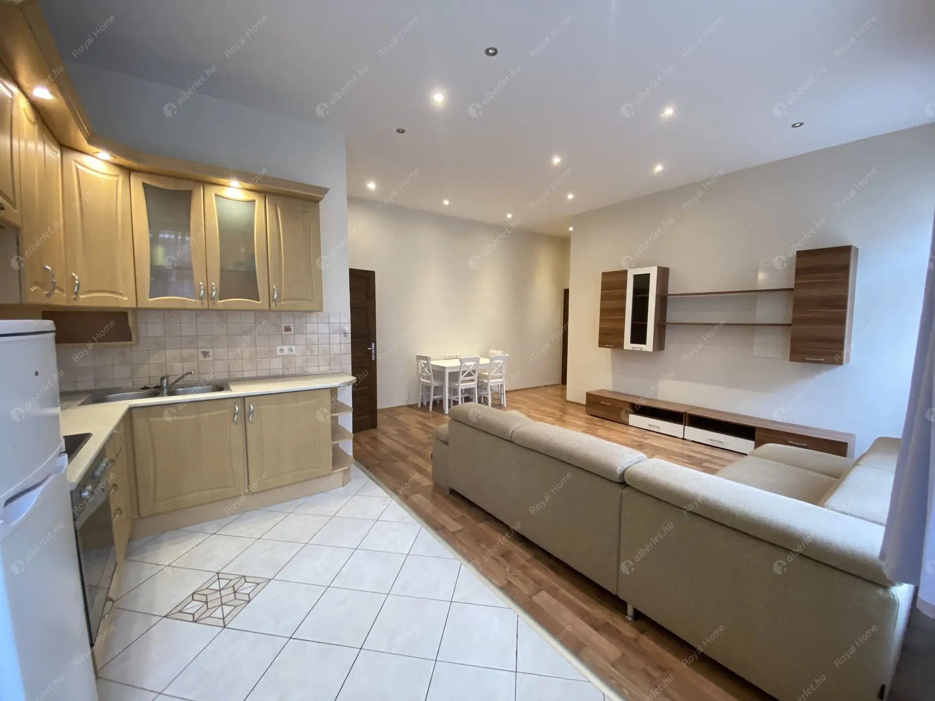 Kiadó albérlet 299000 Ft/hó áron: Budapest, VI. kerület  Szív utca. Mérete: 67 nm, 3 szobás | Alberlet.hu - 6324508