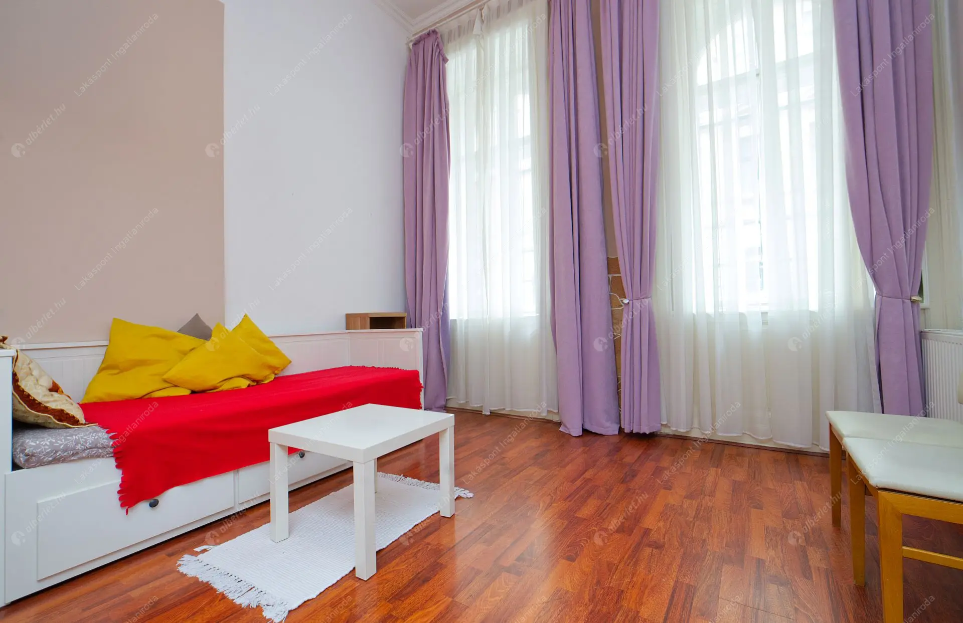 Kiadó albérlet 270000 Ft/hó áron: Budapest, VI. kerület  Szófia utca. Mérete: 55 nm, 1 szobás | Alberlet.hu - 6621576