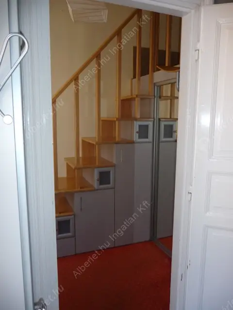 Kiadó albérlet 260000 Ft/hó áron: Budapest, VI. kerület  Szófia utca. Mérete: 57 nm, 1 szobás | Alberlet.hu - 6613446