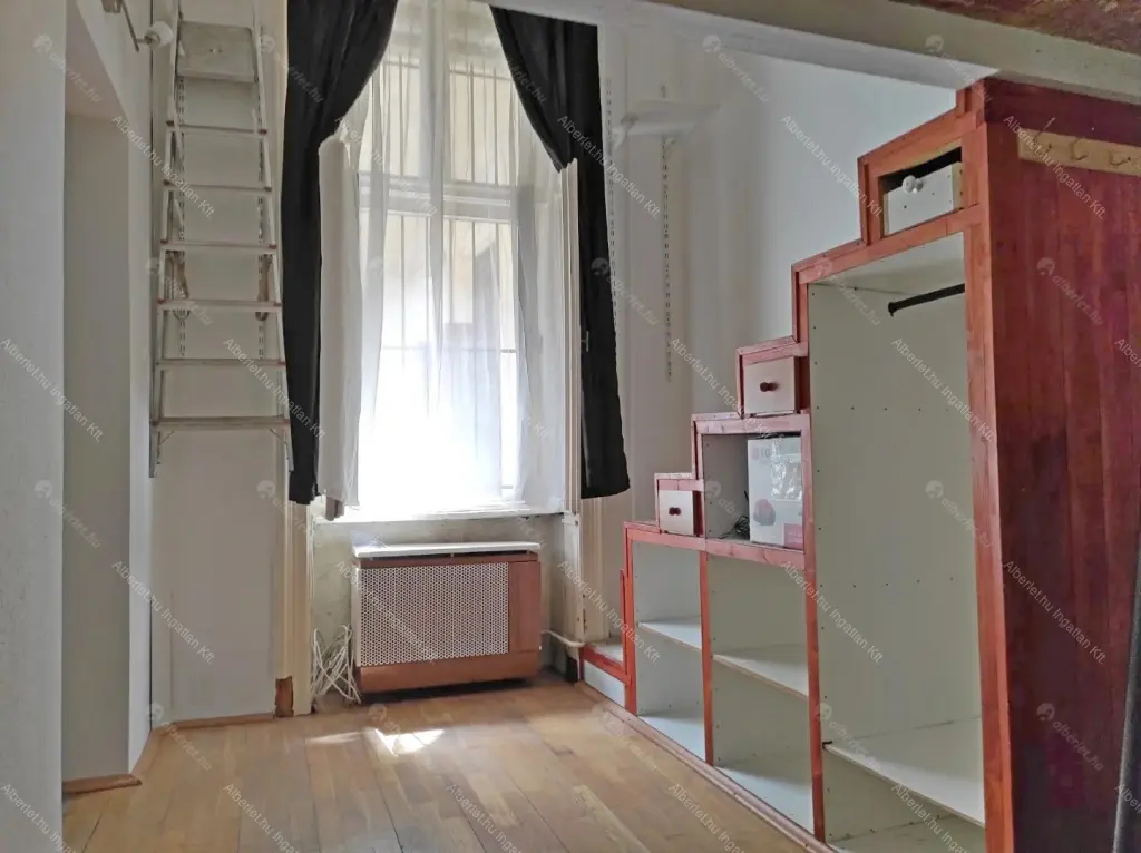 Kiadó albérlet 180000 Ft/hó áron: Budapest, VI. kerület  Szondi utca. Mérete: 25 nm, 1 szobás | Alberlet.hu - 6689195