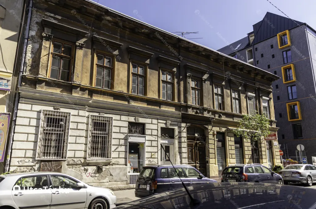 Kiadó albérlet 180000 Ft/hó áron: Budapest, VI. kerület  Szondi utca. Mérete: 25 nm, 1 szobás | Alberlet.hu - 6689201