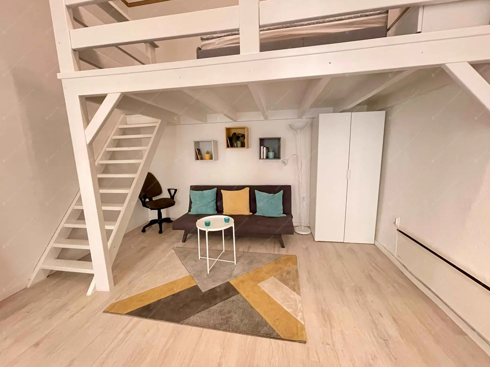 Kiadó albérlet 180000 Ft/hó áron: Budapest, VI. kerület  Szondi utca. Mérete: 28 nm, 1 szobás | Alberlet.hu - 6611125