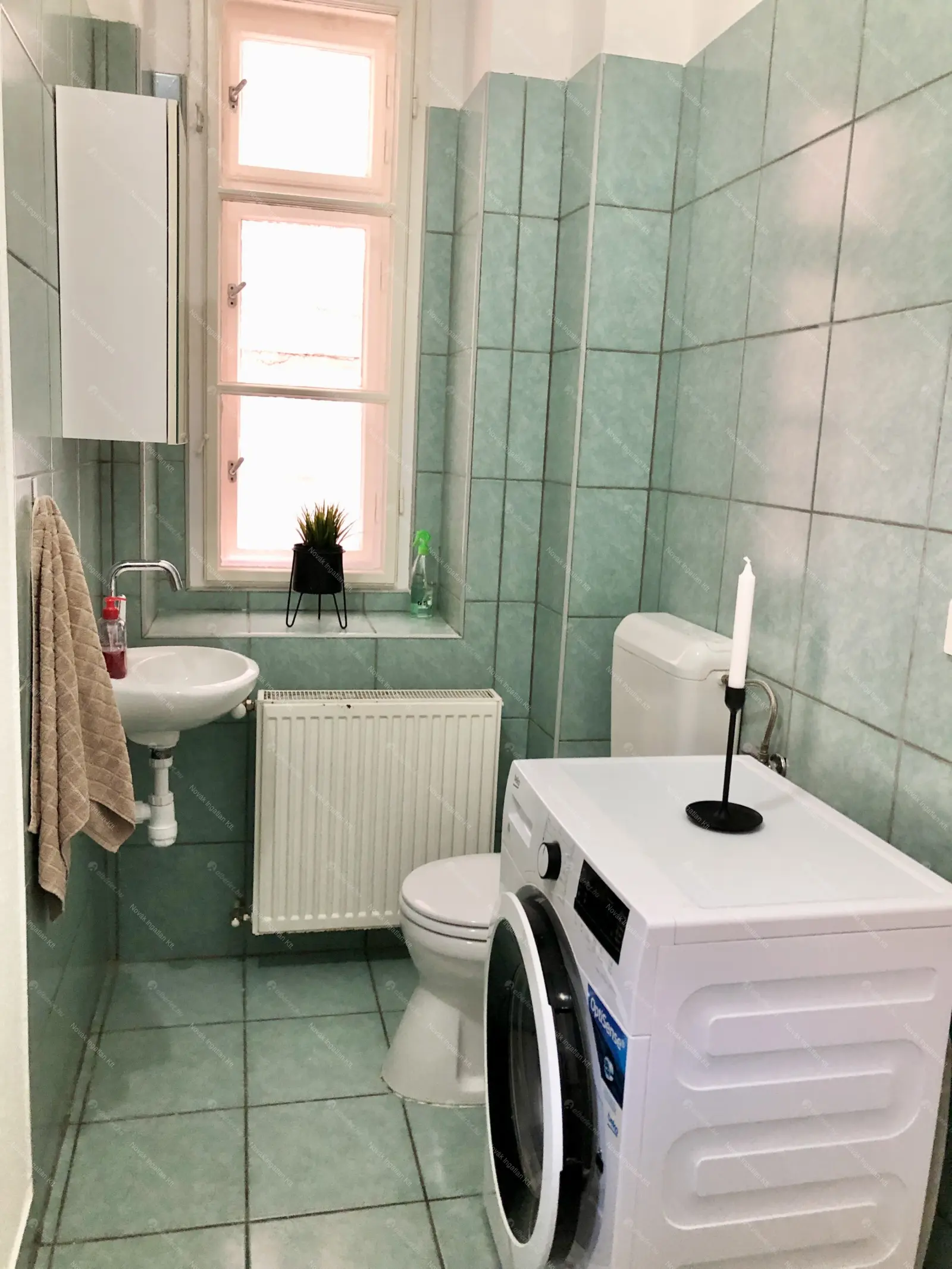 Kiadó albérlet 240000 Ft/hó áron: Budapest, VI. kerület  Szondi utca. Mérete: 34 nm, 1 szobás | Alberlet.hu - 6705385