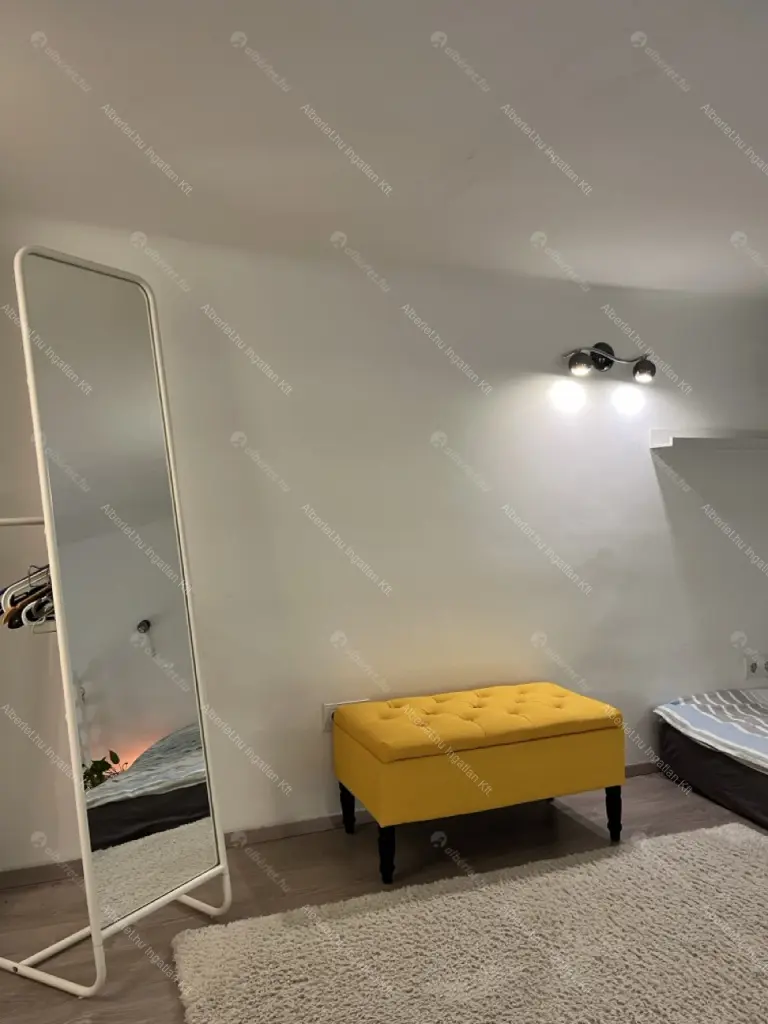 Kiadó albérlet 239000 Ft/hó áron: Budapest, VI. kerület  Szondi utca. Mérete: 38 nm, 1 szobás | Alberlet.hu - 6676121