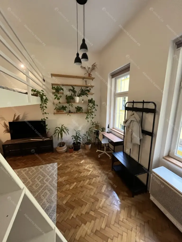 Kiadó albérlet 239000 Ft/hó áron: Budapest, VI. kerület  Szondi utca. Mérete: 38 nm, 1 szobás | Alberlet.hu - 6676580