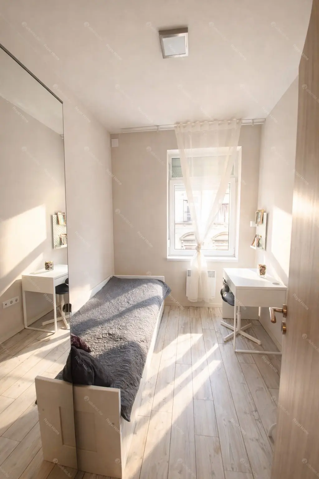 Kiadó albérlet 250000 Ft/hó áron: Budapest, VI. kerület  Szondi utca. Mérete: 40 nm, 1 szobás | Alberlet.hu - 6694503