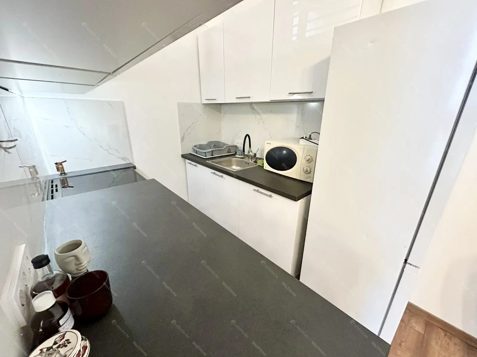 Kiadó albérlet 200000 Ft/hó áron: Budapest, VI. kerület  Szondi utca. Mérete: 42 nm, 1 szobás | Alberlet.hu - 6642030