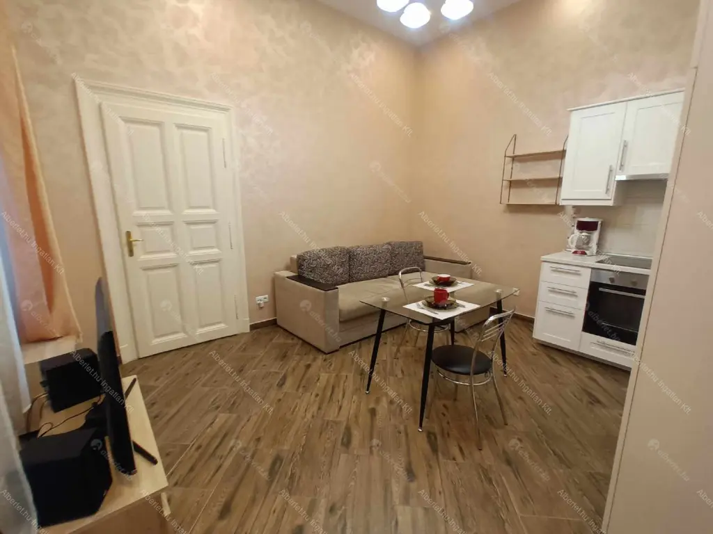 Kiadó albérlet 260000 Ft/hó áron: Budapest, VI. kerület  Szondi utca. Mérete: 50 nm, 3 szobás | Alberlet.hu - 6689672