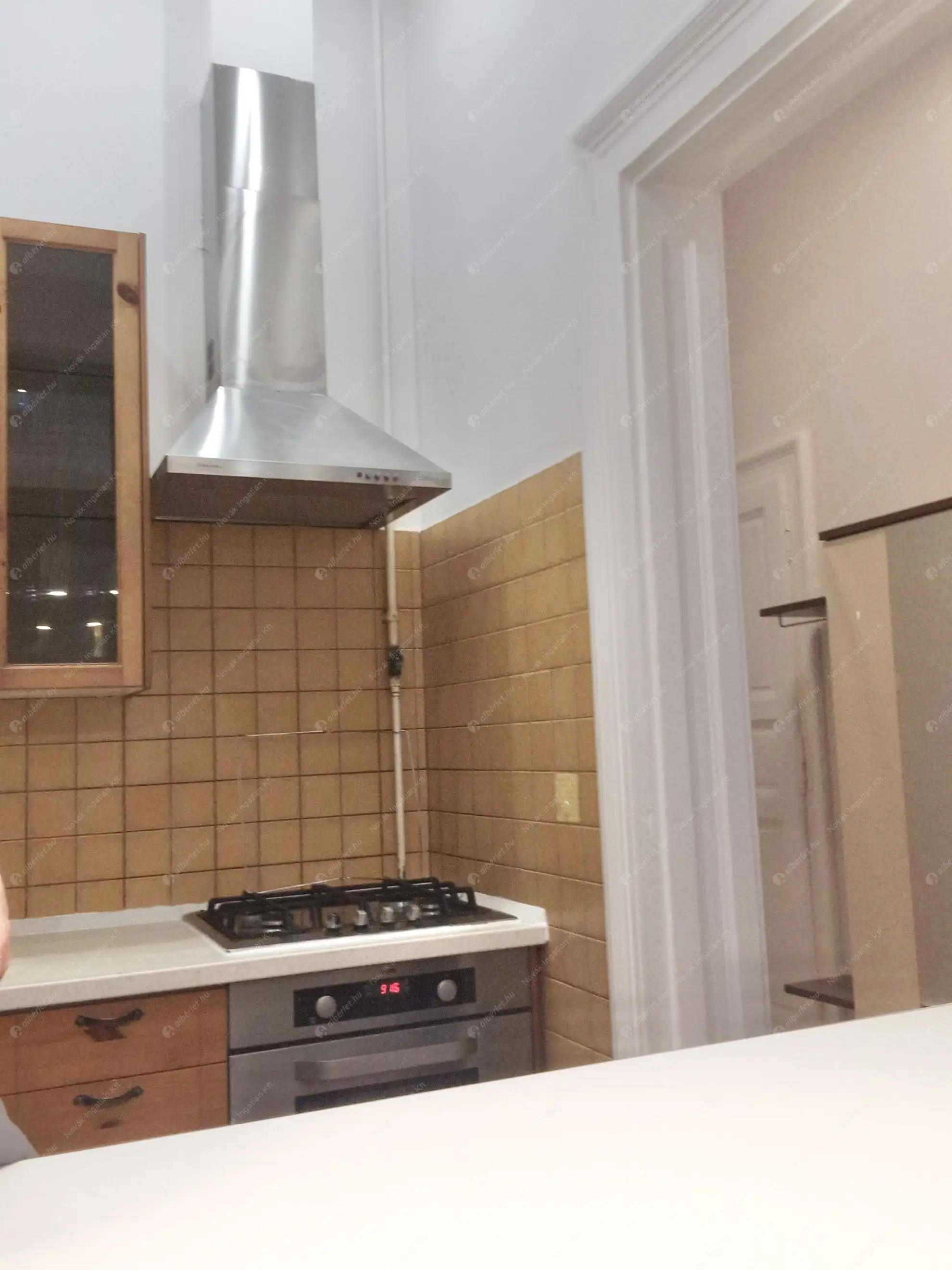 Kiadó albérlet 270000 Ft/hó áron: Budapest, VI. kerület  Szondi utca. Mérete: 55 nm, 2 szobás | Alberlet.hu - 6600561