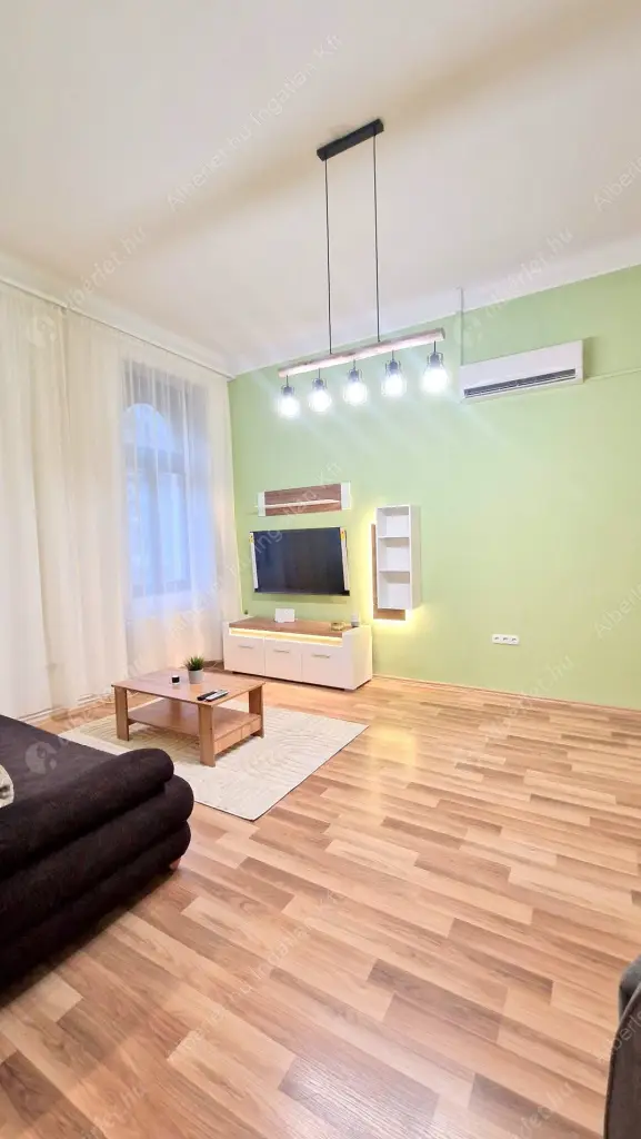 Kiadó albérlet 270000 Ft/hó áron: Budapest, VI. kerület  Szondi utca. Mérete: 55 nm, 2 szobás | Alberlet.hu - 6602002