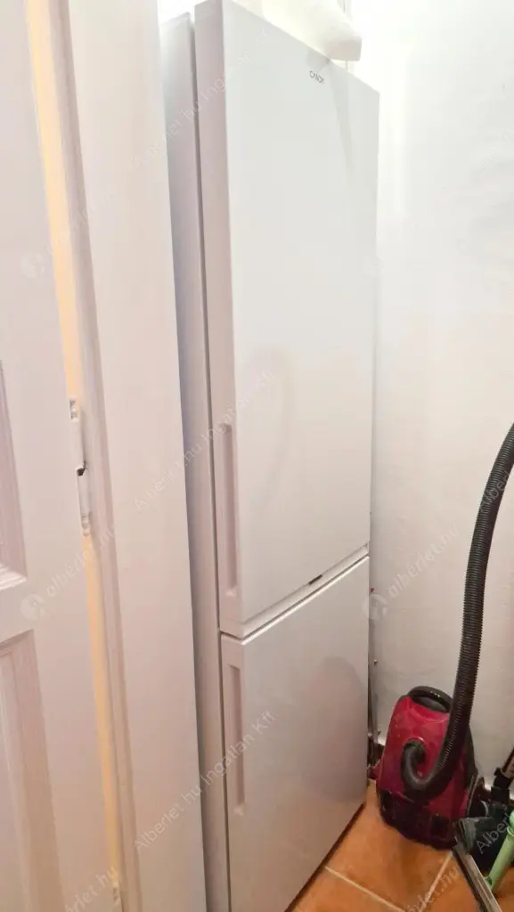 Kiadó albérlet 270000 Ft/hó áron: Budapest, VI. kerület  Szondi utca. Mérete: 55 nm, 2 szobás | Alberlet.hu - 6602013