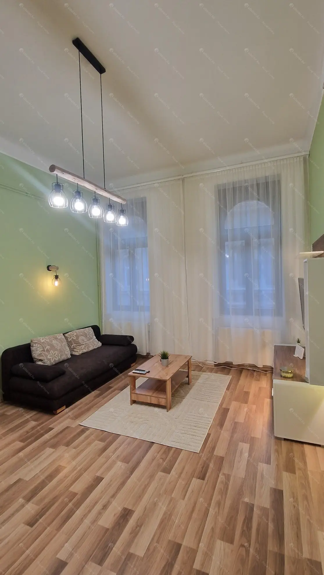 Kiadó albérlet 270000 Ft/hó áron: Budapest, VI. kerület  Szondi utca. Mérete: 55 nm, 2 szobás | Alberlet.hu - 6603786