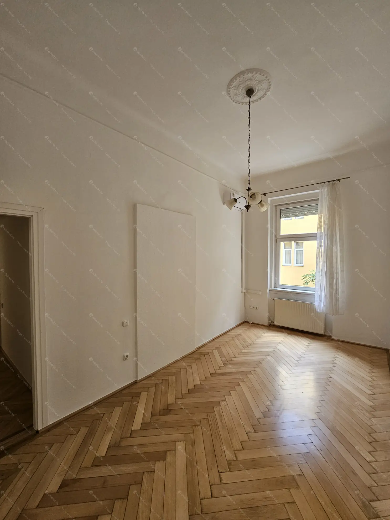 Kiadó albérlet 300000 Ft/hó áron: Budapest, VI. kerület  Szondi utca. Mérete: 70 nm, 3 szobás | Alberlet.hu - 6559607