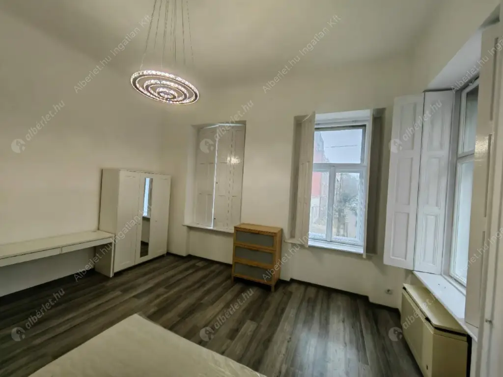 Kiadó albérlet 125000 Ft/hó áron: Budapest, VI. kerület  Szondi utca. Mérete: 80 nm, 3 szobás | Alberlet.hu - 6639059