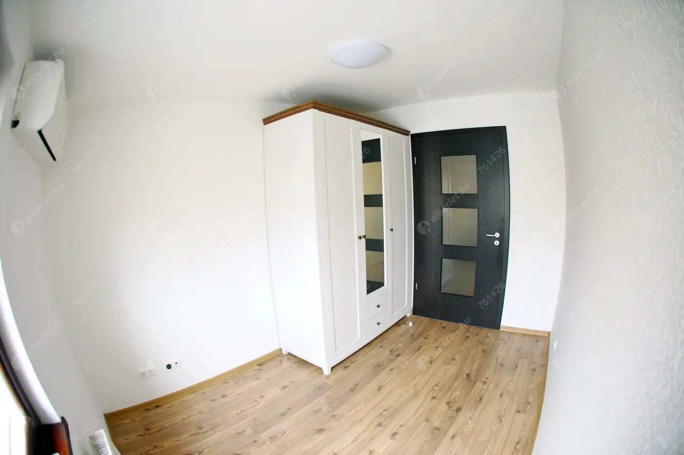 Kiadó albérlet 345000 Ft/hó áron: Budapest, VI. kerület  Szondi utca. Mérete: 86 nm, 1 szobás | Alberlet.hu - 6449346