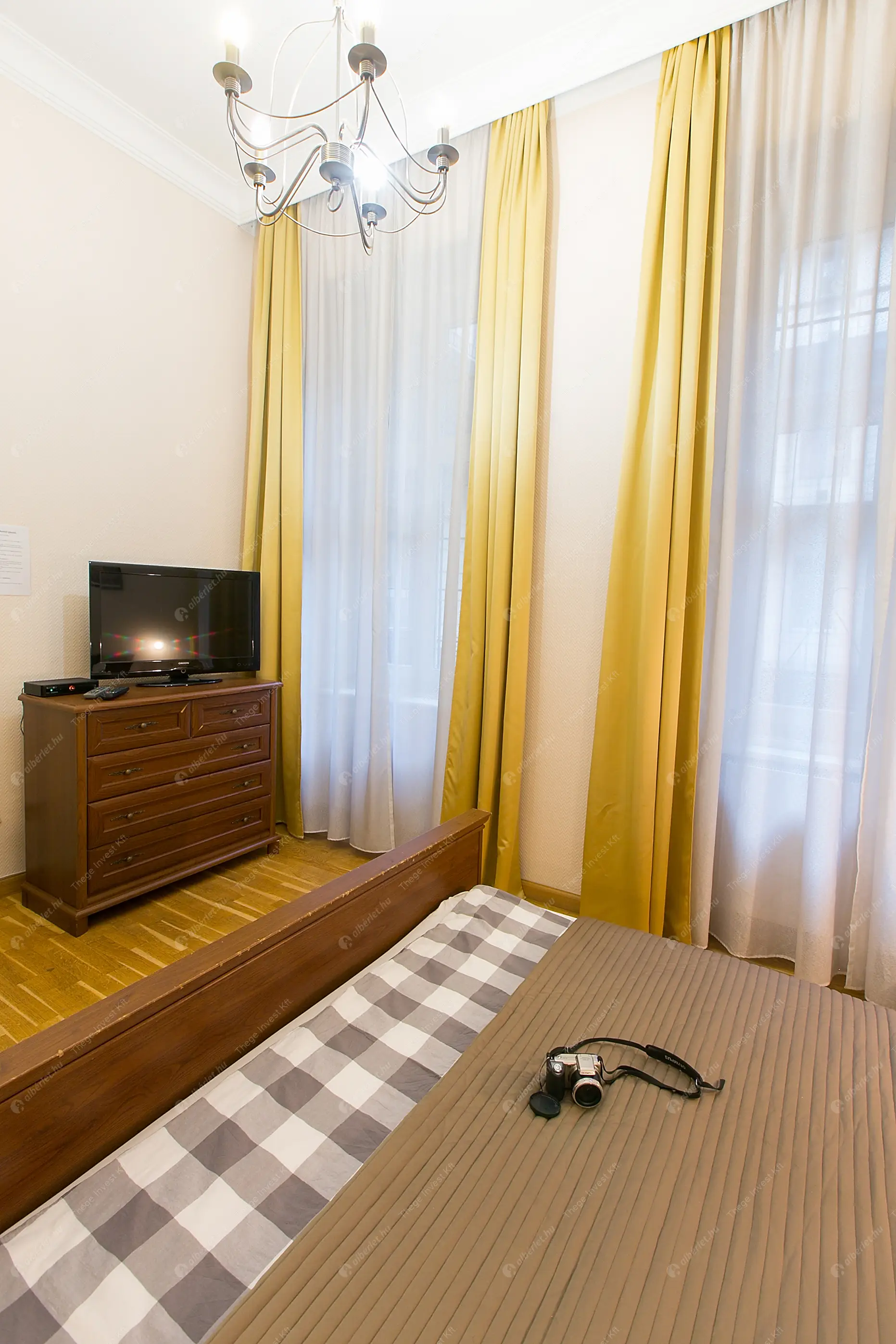 Kiadó albérlet 490000 Ft/hó áron: Budapest, VI. kerület  Teréz körút. Mérete: 140 nm, 5 szobás | Alberlet.hu - 6601017