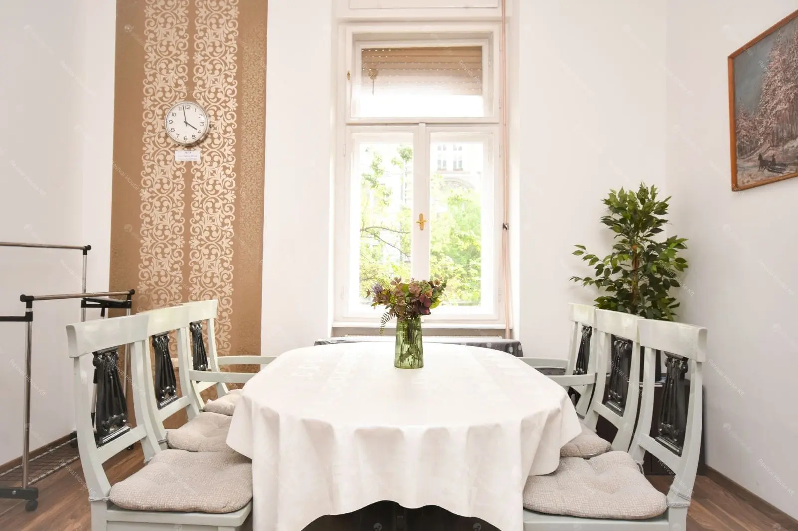 Kiadó albérlet 891000 Ft/hó áron: Budapest, VI. kerület  Teréz körút. Mérete: 142 nm, 5 szobás | Alberlet.hu - 6675353