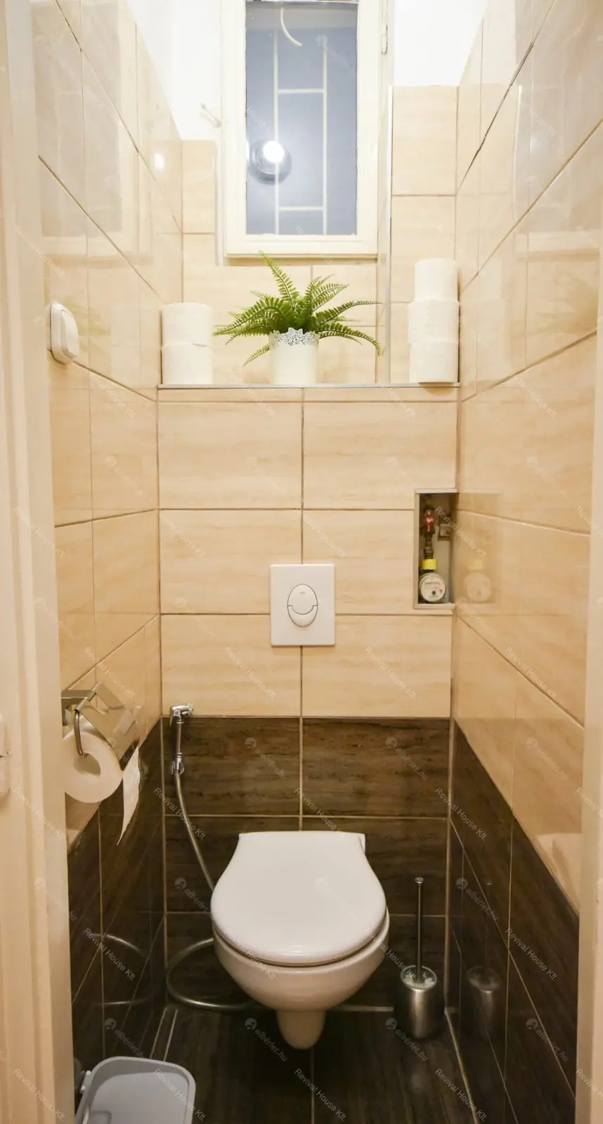 Kiadó albérlet 891000 Ft/hó áron: Budapest, VI. kerület  Teréz körút. Mérete: 142 nm, 5 szobás | Alberlet.hu - 6675360