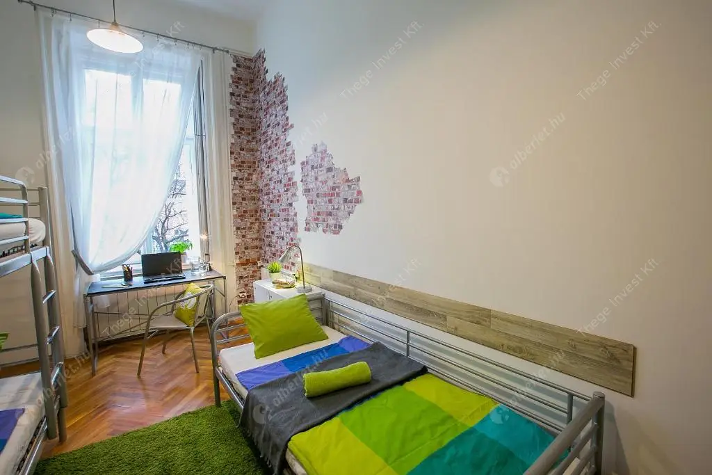 Kiadó albérlet 650000 Ft/hó áron: Budapest, VI. kerület  Teréz körút. Mérete: 190 nm, 6 szobás | Alberlet.hu - 6601024