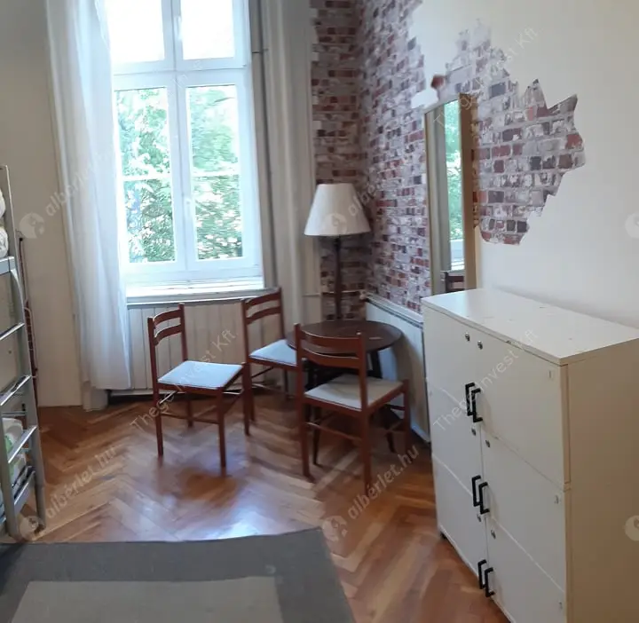 Kiadó albérlet 650000 Ft/hó áron: Budapest, VI. kerület  Teréz körút. Mérete: 190 nm, 6 szobás | Alberlet.hu - 6601033