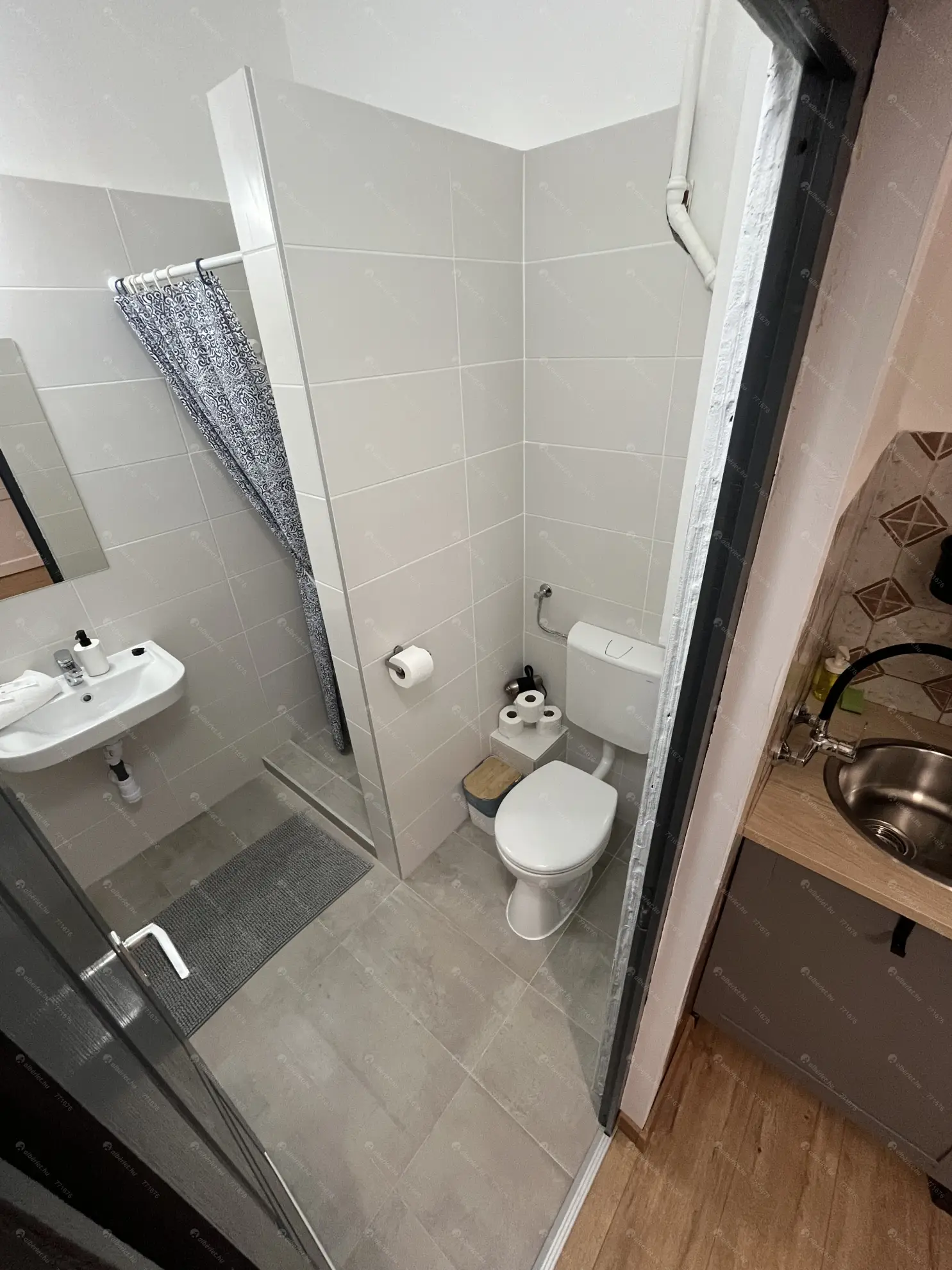 Kiadó albérlet 150000 Ft/hó áron: Budapest, VI. kerület  Teréz körút. Mérete: 22 nm,  szobás | Alberlet.hu - 6595643