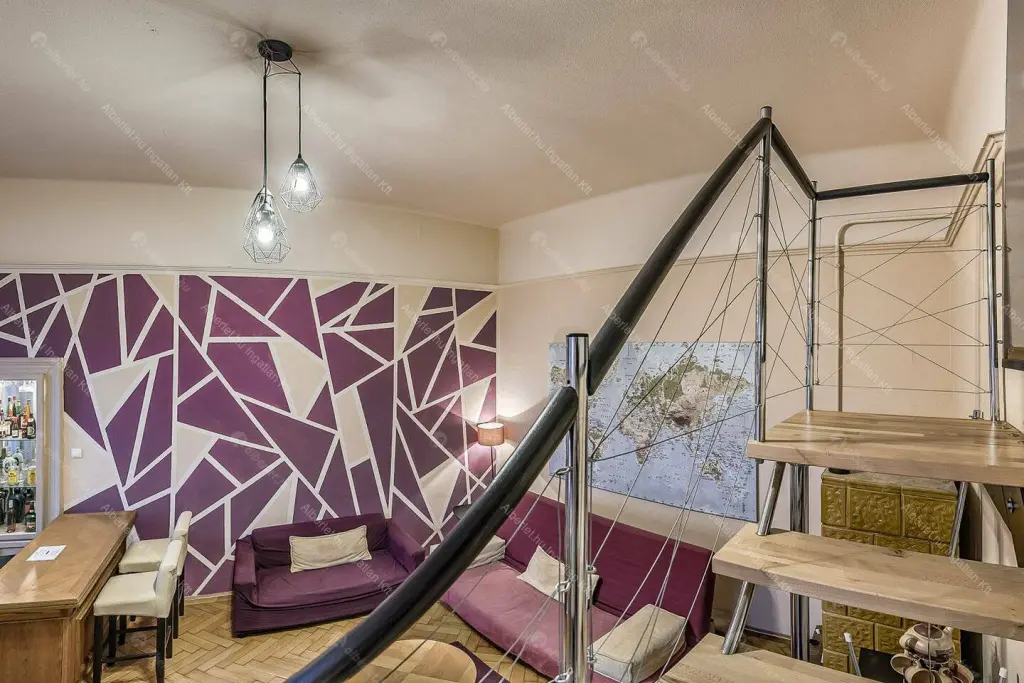 Kiadó albérlet 235000 Ft/hó áron: Budapest, VI. kerület  Teréz körút. Mérete: 44 nm, 1 szobás | Alberlet.hu - 6673440