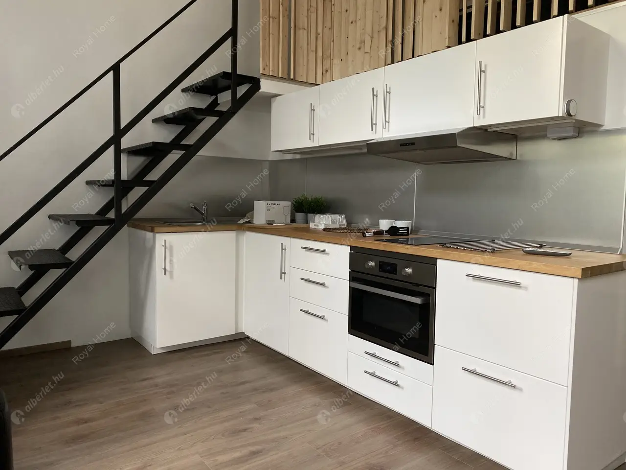 Kiadó albérlet 229000 Ft/hó áron: Budapest, VI. kerület  Teréz körút. Mérete: 45 nm, 1 szobás | Alberlet.hu - 5404558