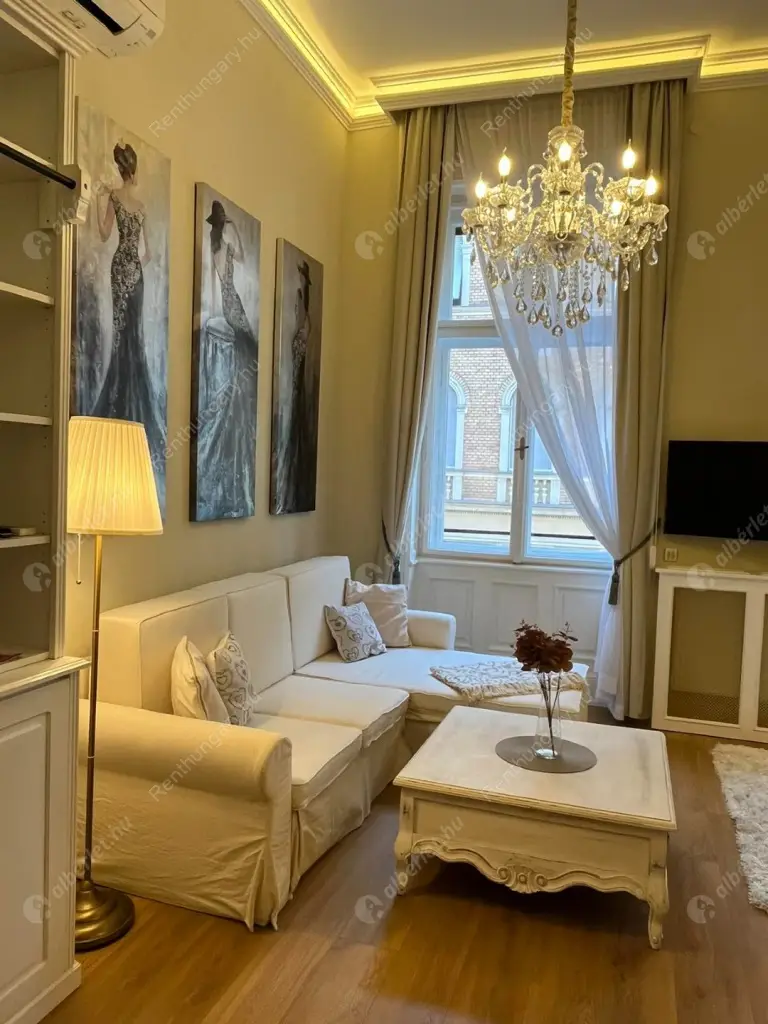 Kiadó albérlet 390000 Ft/hó áron: Budapest, VI. kerület  Teréz körút. Mérete: 60 nm, 2 szobás | Alberlet.hu - 6573862