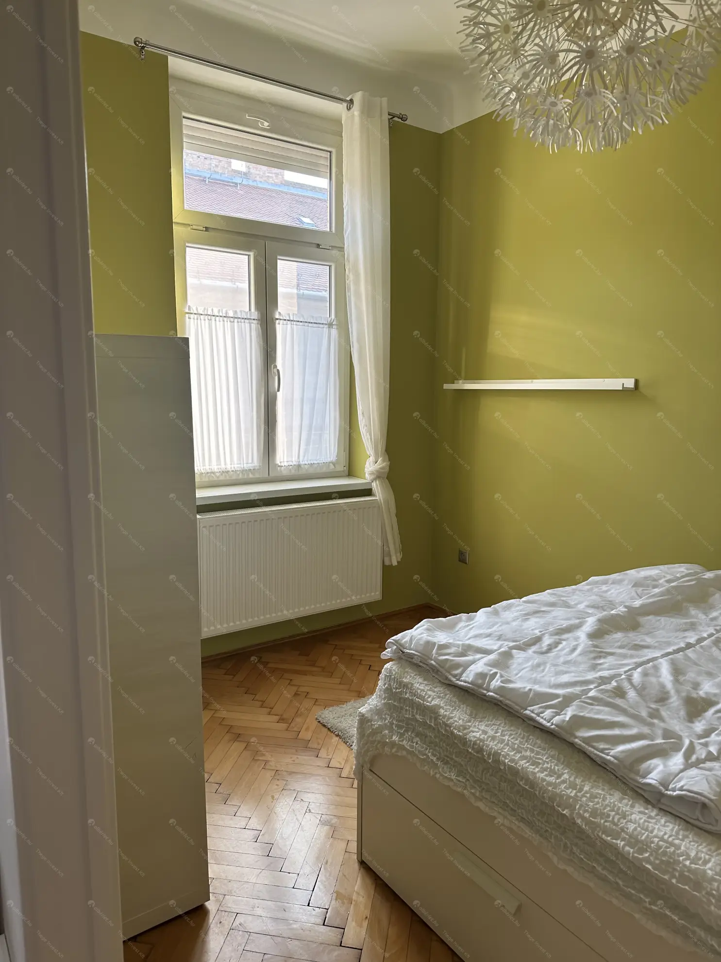 Kiadó albérlet 360000 Ft/hó áron: Budapest, VI. kerület  Teréz körút. Mérete: 61 nm, 2 szobás | Alberlet.hu - 6564221