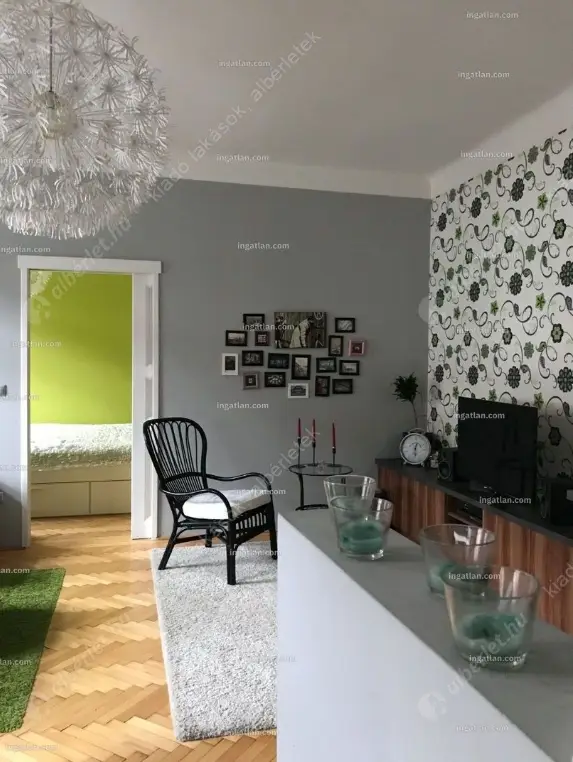 Kiadó albérlet 320000 Ft/hó áron: Budapest, VI. kerület  Teréz körút. Mérete: 61 nm, 2 szobás | Alberlet.hu - 6632479