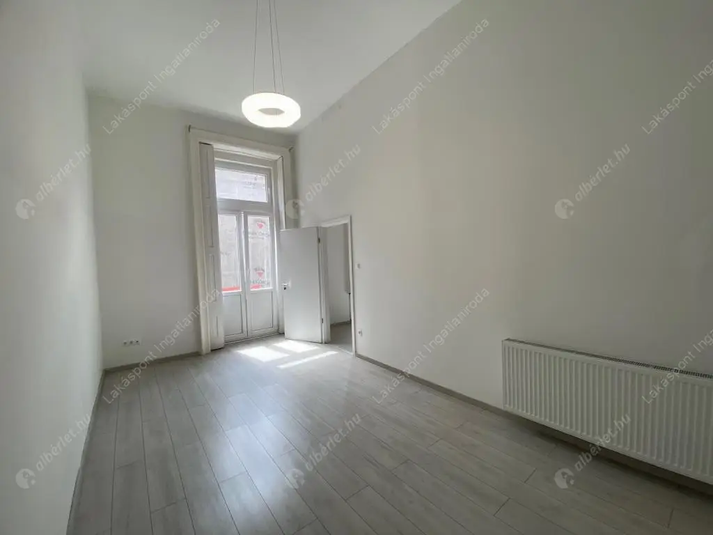 Kiadó albérlet 340000 Ft/hó áron: Budapest, VI. kerület  Teréz körút. Mérete: 70 nm, 2 szobás | Alberlet.hu - 6504472
