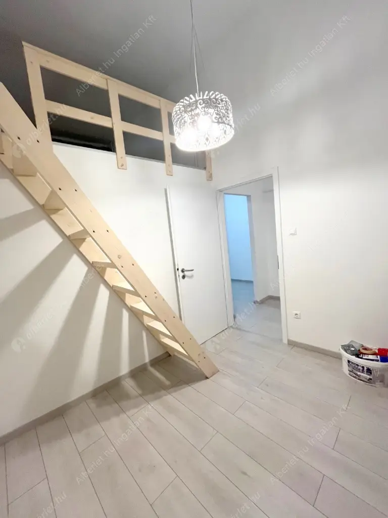 Kiadó albérlet 295000 Ft/hó áron: Budapest, VI. kerület  Teréz körút. Mérete: 70 nm, 2 szobás | Alberlet.hu - 6601994