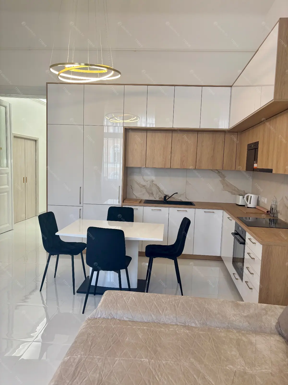 Kiadó albérlet 395000 Ft/hó áron: Budapest, VI. kerület  Teréz körút. Mérete: 72 nm, 3 szobás | Alberlet.hu - 6676435