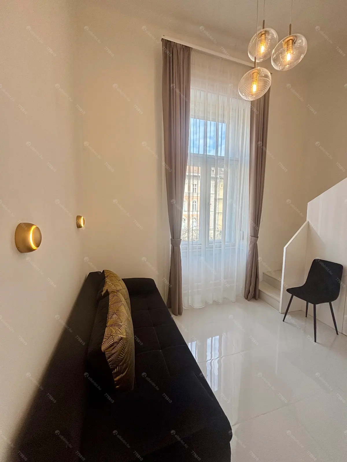 Kiadó albérlet 395000 Ft/hó áron: Budapest, VI. kerület  Teréz körút. Mérete: 72 nm, 3 szobás | Alberlet.hu - 6676445