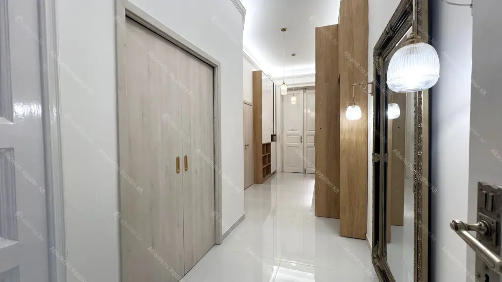 Kiadó albérlet 395000 Ft/hó áron: Budapest, VI. kerület  Teréz körút. Mérete: 72 nm, 3 szobás | Alberlet.hu - 6678329