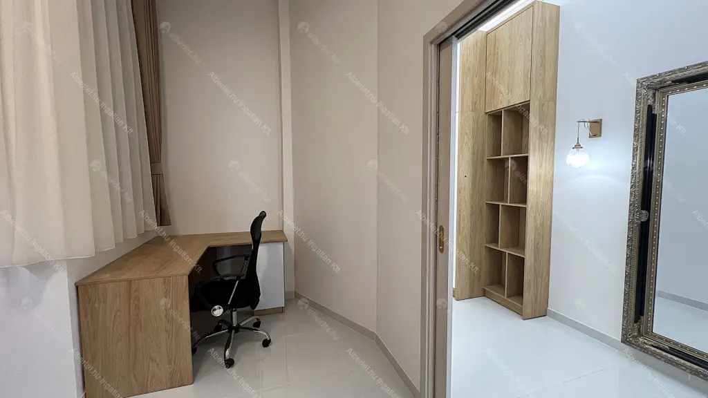 Kiadó albérlet 395000 Ft/hó áron: Budapest, VI. kerület  Teréz körút. Mérete: 72 nm, 3 szobás | Alberlet.hu - 6678343