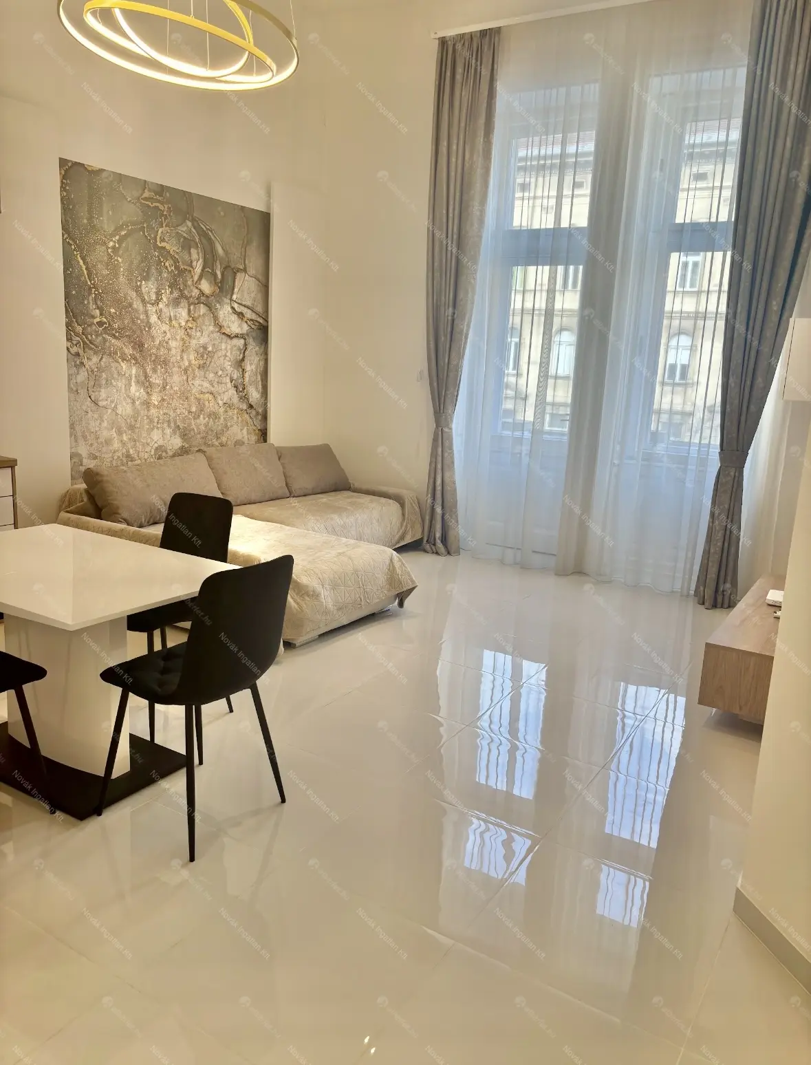 Kiadó albérlet 395000 Ft/hó áron: Budapest, VI. kerület  Teréz körút. Mérete: 72 nm, 3 szobás | Alberlet.hu - 6680575