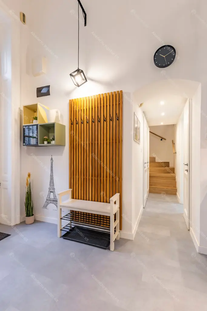 Kiadó albérlet 350000 Ft/hó áron: Budapest, VI. kerület  Teréz körút. Mérete: 80 nm, 3 szobás | Alberlet.hu - 6676976