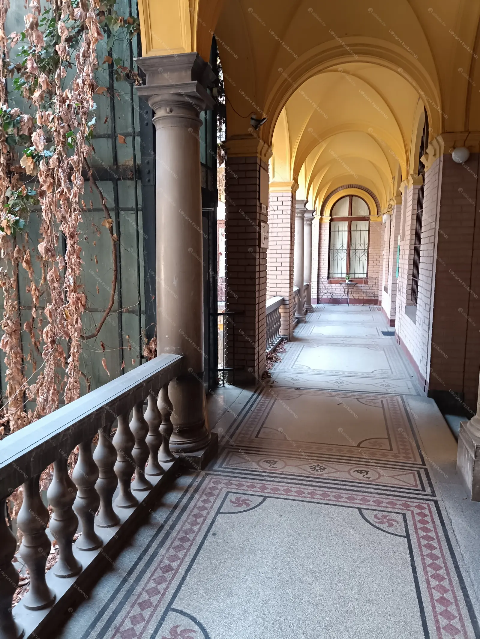 Kiadó albérlet 450000 Ft/hó áron: Budapest, VI. kerület  Teréz körút. Mérete: 81 nm, 2 szobás | Alberlet.hu - 6674769