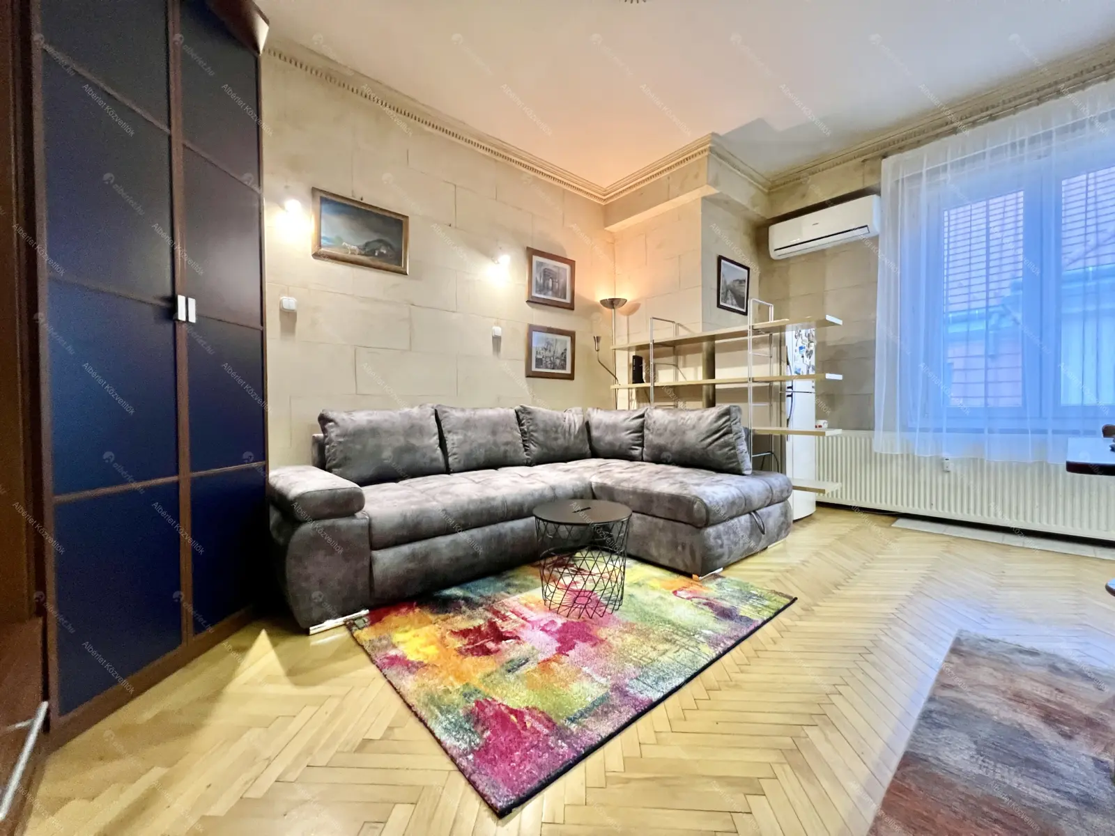 Kiadó albérlet 225000 Ft/hó áron: Budapest, VI. kerület  Városligeti fasor. Mérete: 28 nm, 1 szobás | Alberlet.hu - 6650968