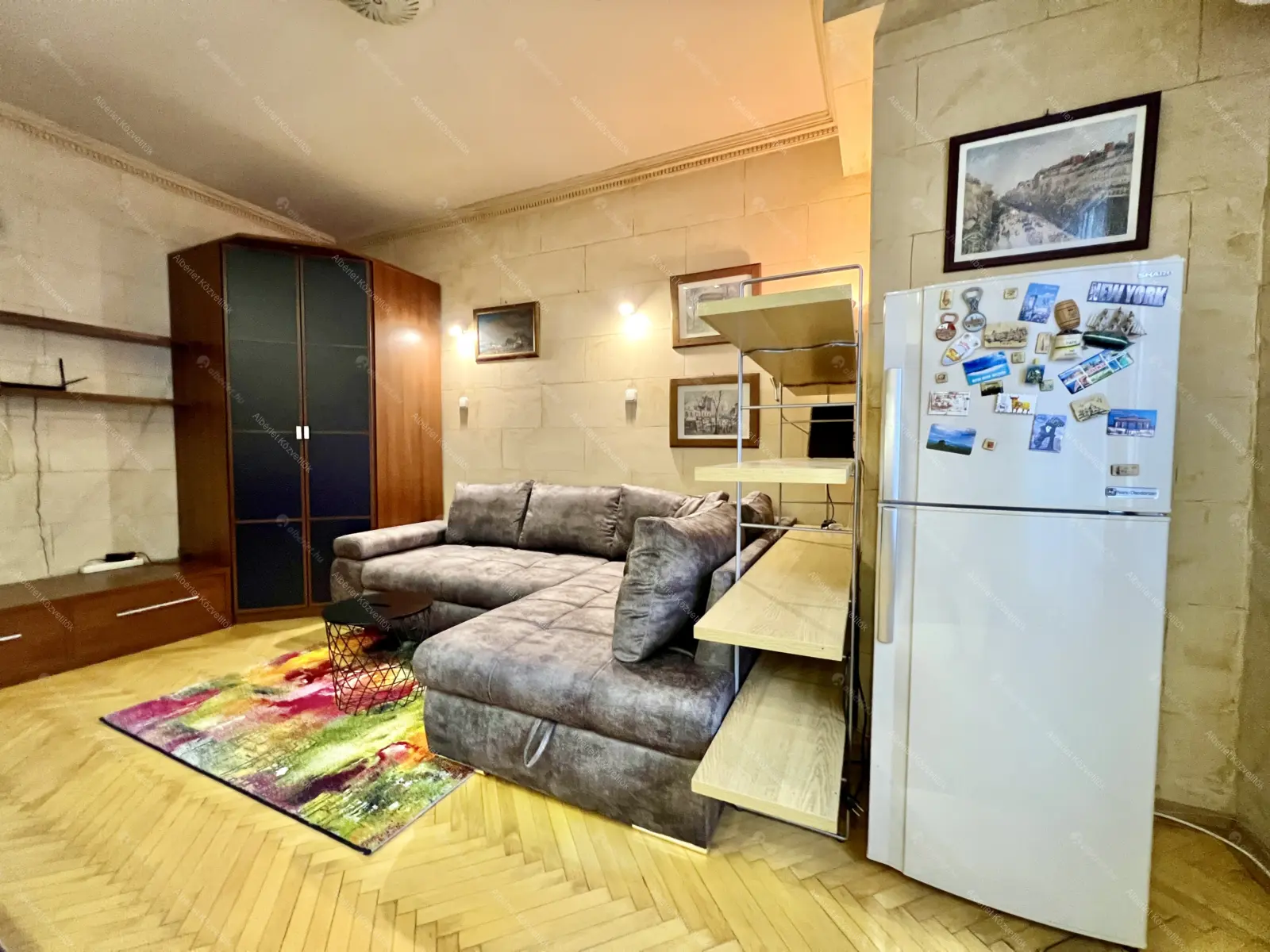 Kiadó albérlet 225000 Ft/hó áron: Budapest, VI. kerület  Városligeti fasor. Mérete: 28 nm, 1 szobás | Alberlet.hu - 6650969