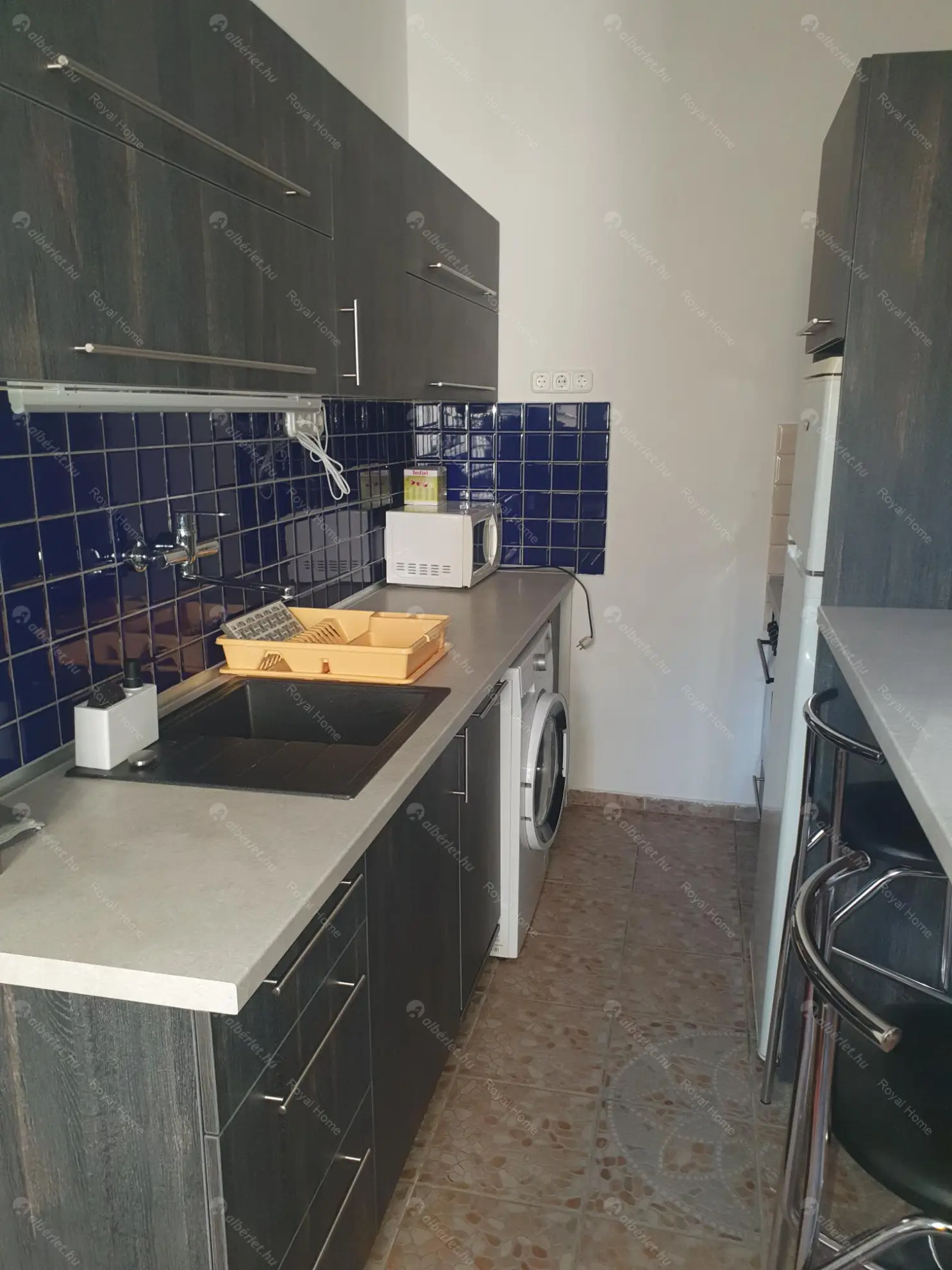 Kiadó albérlet 280000 Ft/hó áron: Budapest, VI. kerület  Vasvári Pál utca. Mérete: 61 nm, 2 szobás | Alberlet.hu - 6573268