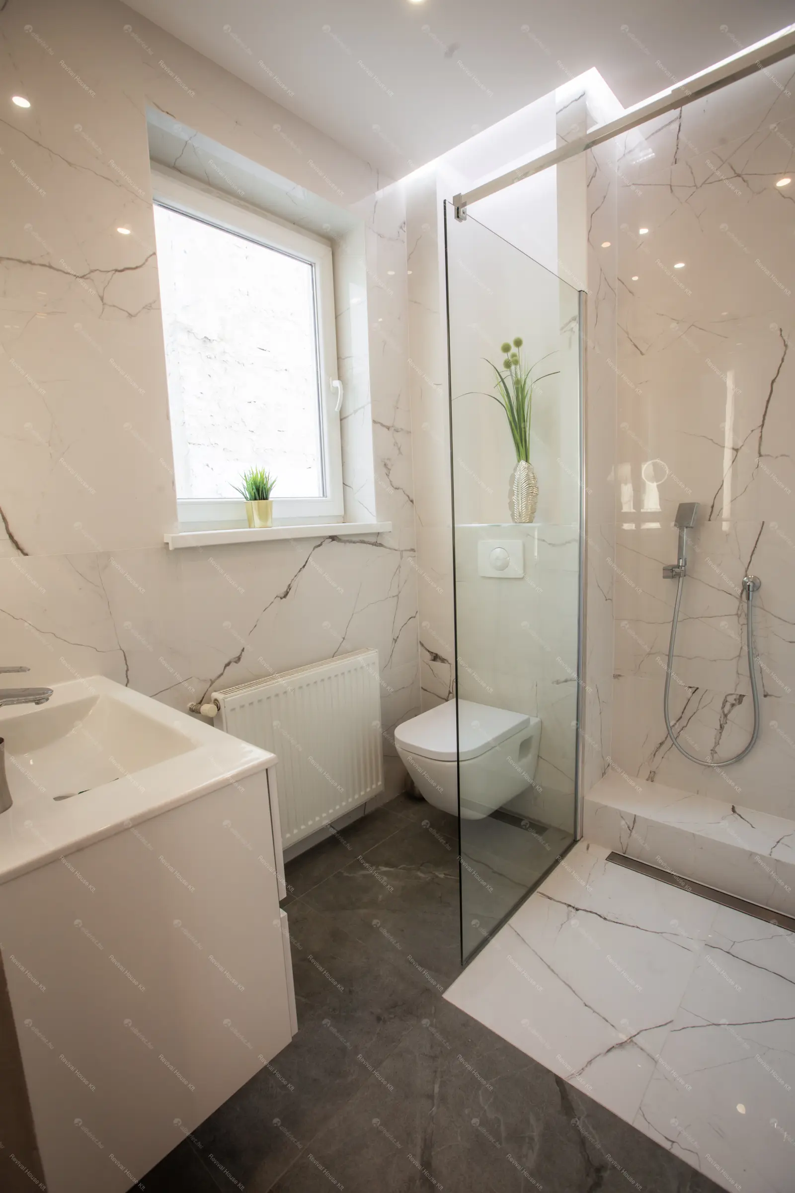 Kiadó albérlet 740000 Ft/hó áron: Budapest, VI. kerület  Vörösmarty utca. Mérete: 100 nm, 3 szobás | Alberlet.hu - 6640503