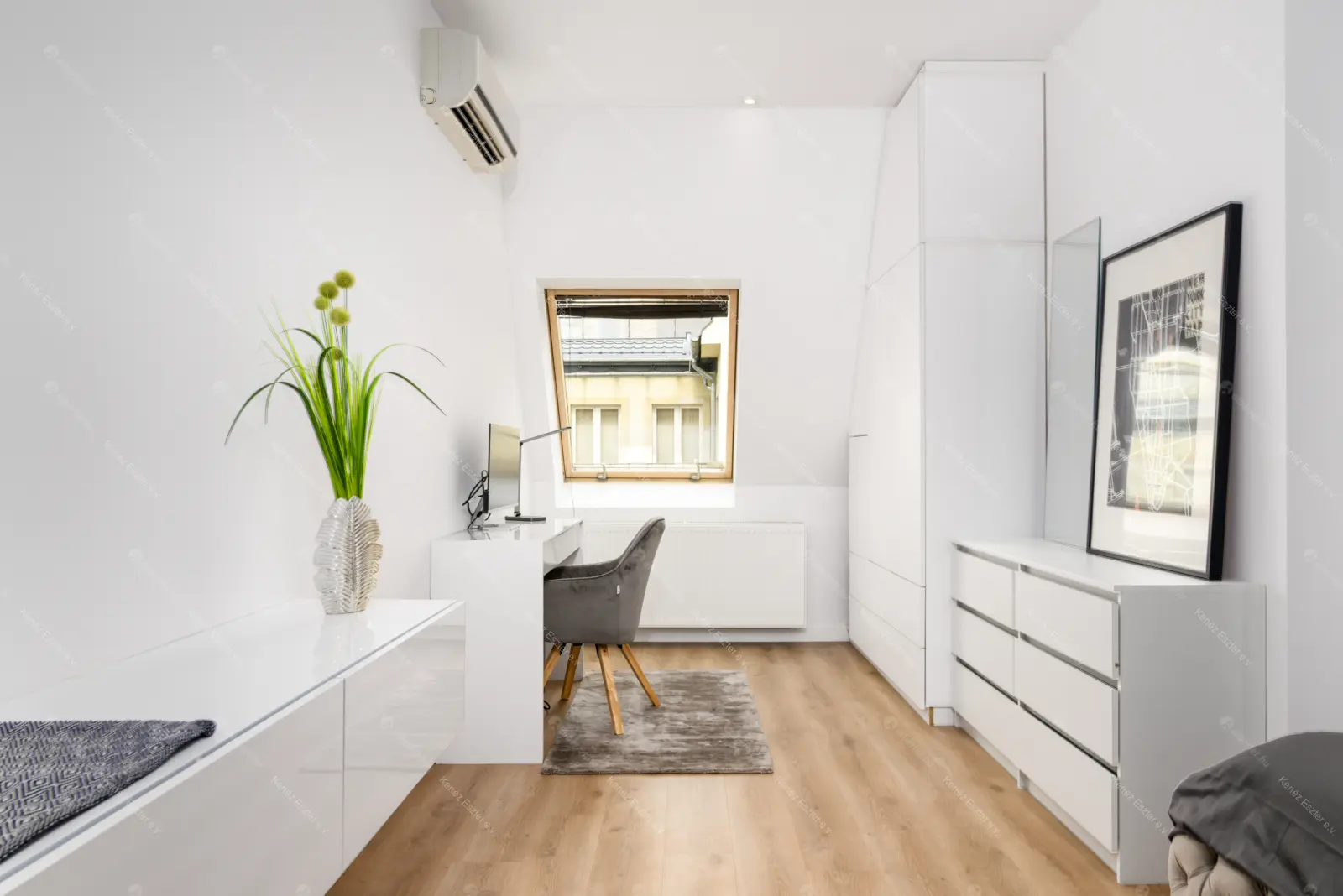 Kiadó albérlet 740000 Ft/hó áron: Budapest, VI. kerület  Vörösmarty utca. Mérete: 100 nm, 3 szobás | Alberlet.hu - 6636138