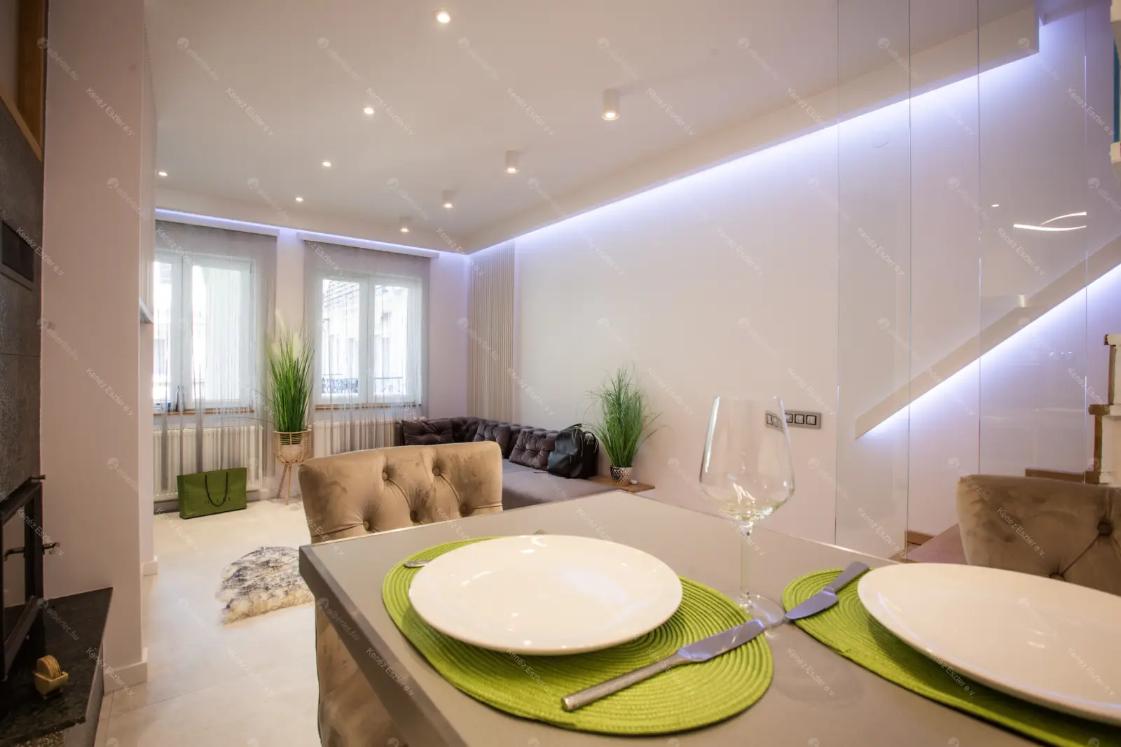 Kiadó albérlet 740000 Ft/hó áron: Budapest, VI. kerület  Vörösmarty utca. Mérete: 100 nm, 3 szobás | Alberlet.hu - 6636161